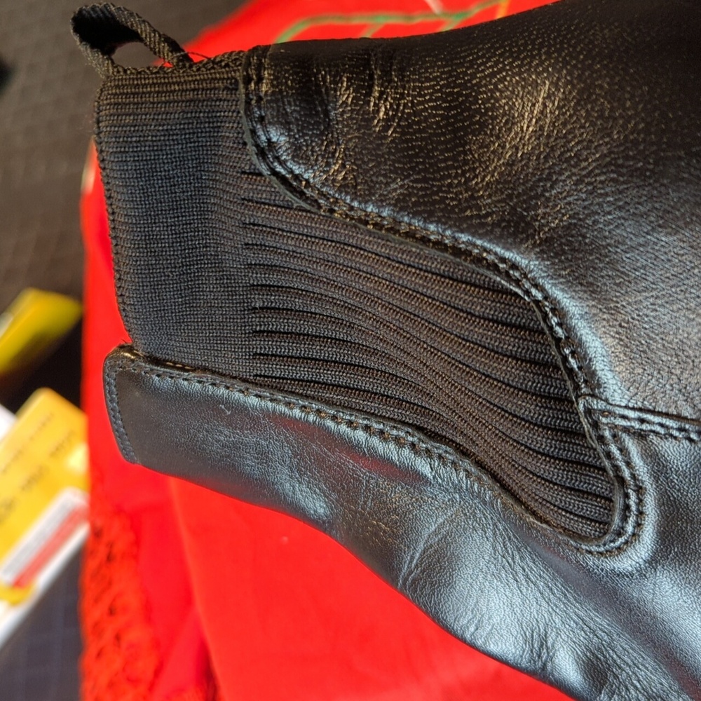 Kenneth Cole Boots - Picture 8 of 10